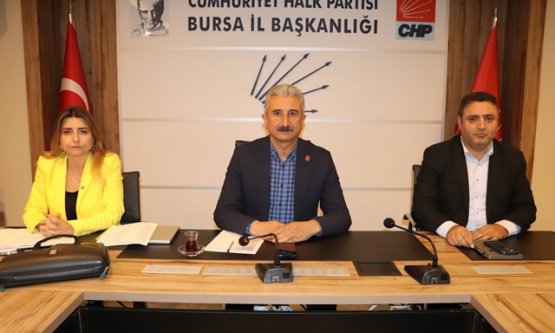 CHP Bursa'da Yeni Yönetim Belirlendi: Nihat Yeşiltaş Liderliğinde Görev Dağılımı Yapıldı