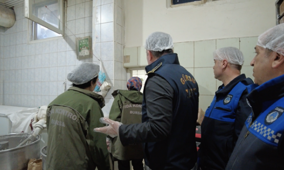 Gürsu'da Ortak Gıda Denetimi: Hijyen ve Etiket Kontrollerine Büyük Hassasiyet