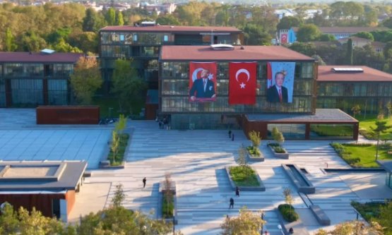 İnegöl Belediyesi'nden Dijital Dönüşüm Hamlesi: 'Senin Belediyen' Uygulamasıyla Kolay Erişim