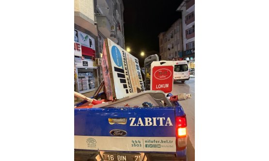 Nilüfer Belediyesi'nden Kaldırım İşgaline Sıfır Tolerans: Çalı Mahallesi'nde Erken Saat Operasyonu