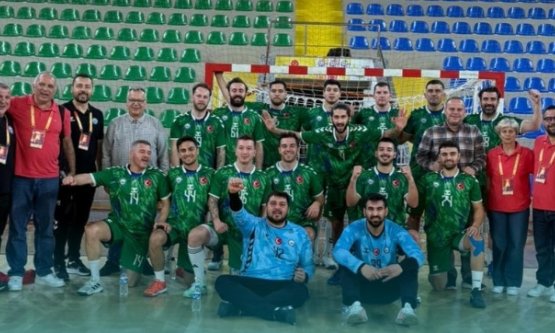 Nilüfer Belediyespor Hentbol Takımı, Güneysuspor'u Deplasmanda Mağlup Etti