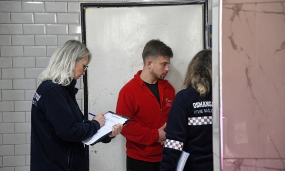 Osmangazi Belediyesi'nden Halk Sağlığı Alarmı: Gıda İşletmelerine Kapsamlı Hijyen Denetimi