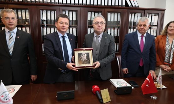 Osmangazi Belediyesi ve Bursa Barosu'ndan Kadına Yönelik Şiddetle Mücadelede Güç Birliği