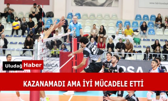 Osmangazi Belediyespor Voleybol Takımı, Fenerbahçe'ye Karşı Set Aldı Ama Mağlup Oldu: Skor 1-3