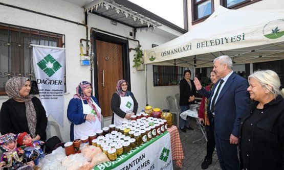 Osmangazi'den Kadın Girişimcilere Tam Destek: Sümbüllü Bahçe'de Üretim Şenliği