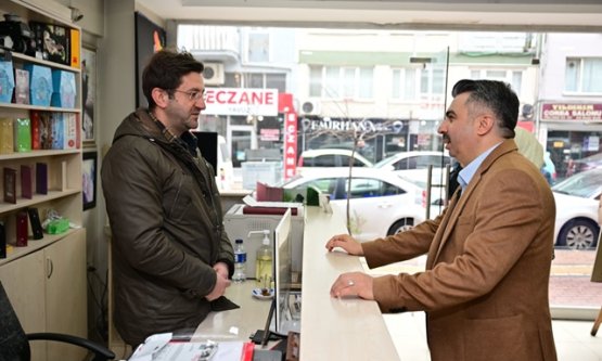 Başkan Oktay Yılmaz'dan Kurtuluş Caddesi ve Yıldırım Mahallesi'ne Ziyaret: Esnaf ve Vatandaşın Talepleri Dinlendi