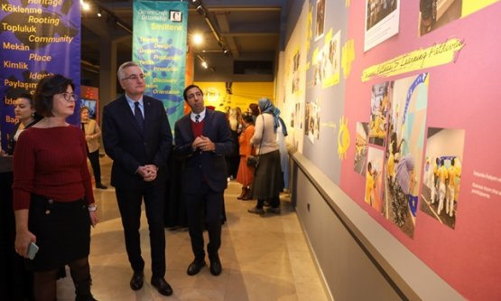 Bursa Büyükşehir'den Uluslararası İş Birliği: 'Kimlik' Sergisi Ziyarete Açıldı