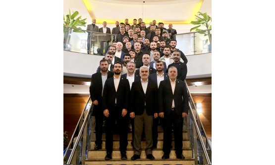 HÜDA PAR Bursa, Genel Başkan Zekeriya Yapıcıoğlu Katılımıyla Yıl Sonu Kampını Tamamladı