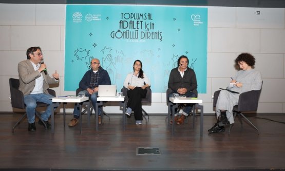 Nilüfer'de 5 Aralık Coşkusu: 'Toplumsal Adalet İçin Gönüllü Direniş' Temasıyla Kutlama