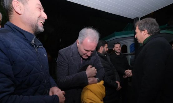 İnegöl'de Miraç Kandili Maneviyatı: Yeşil Cami'de Helva İkramı!