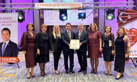 Balkanlar'da Osmangazi Rüzgârı: 11 Ülkeden 350 Kadın Üsküp'te Buluştu!