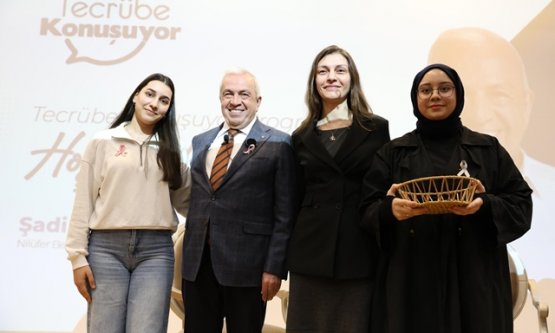 Başkan Şadi Özdemir Gençlerle Buluştu: 'Cumhuriyetin Sunduğu Fırsat Eşitliğinin Bir Göstergesiyim'