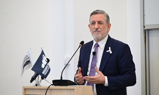 BTSO Başkanı İbrahim Burkay'dan Gençlere Yeni Ekonomi Mesajı: '‘Al' Dönemi Bitti, ‘Kullan' Dönemi Başladı!'