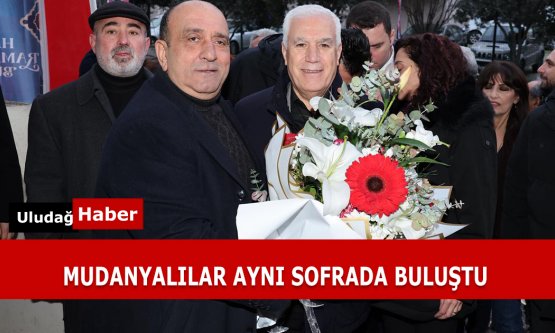 Bursa Büyükşehir Mudanya'da Gönül Sofrası Kurdu: Başkan Mustafa Bozbey Vatandaşla Kol Kola!