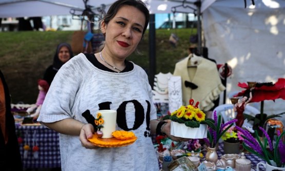 Bursa'da Kadın Emeği Meydana İndi: 'Meydan Kadınların' Pazarında Dayanışma Rüzgârı!