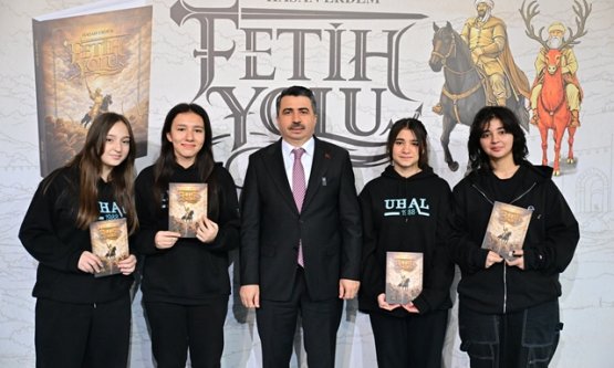 Bursa'nın 700. Fetih Yılına Özel Eser: ‘Fetih Yolu' Romanı Tanıtıldı!