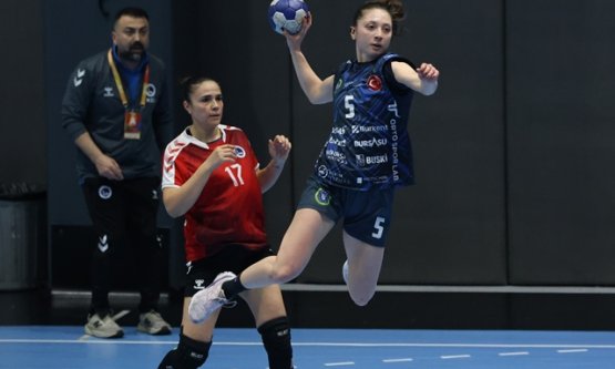 Bursa'nın Sultanları Lideri Devirdi: Büyükşehir'den Hentbolda Zafer!
