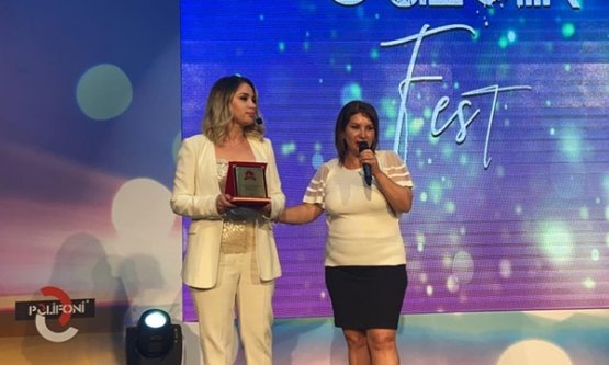 Cansu Durkun Abalı GüzellikFest 2026 Sahnesinde: Kalıcı Makyajda 'Kıl Tekniği' Eğitimi Geliyor!