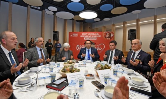 Osmangazi'de Vefa Sofrası: Başkan Erkan Aydın Şehit Yakınları ve Gazilerle Buluştu