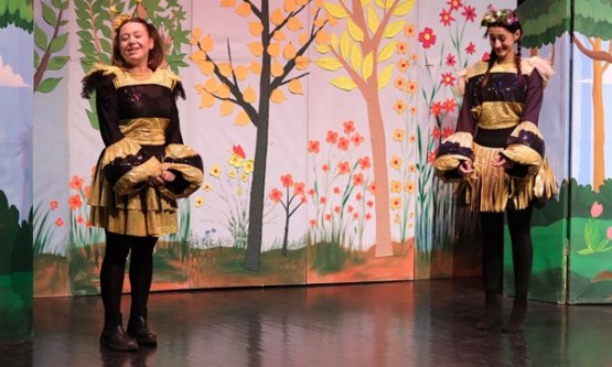 Yıldırım'da Çocuklar Sanatla Büyüyor: Kraliçe Maya Müzikali'ne Büyük İlgi!