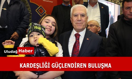 Başkan Mustafa Bozbey Keles'te Gönül Sofrası Kurdu: 'Dağ Yöresinin Hamisi Benim!'