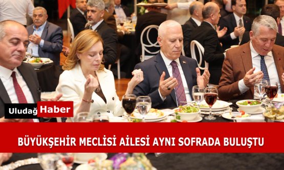 Başkan Mustafa Bozbey'den Meclis Üyelerine Birlik Mesajı: 'Bursa İçin Kol Kola Girmeyi Bilmeliyiz!'