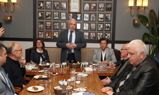 Başkan Şadi Özdemir'den Amatör Spor Kulüplerine Tam Destek: 'Her Zaman Yanınızdayız!'