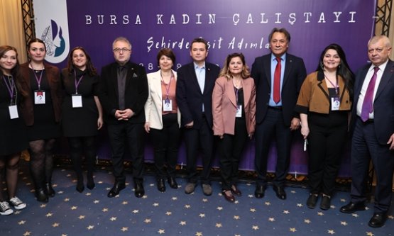 Bursa'da Kadınların Gücü Birleşti: 'Şehirde Eşit Adımlar' Çalıştayı Başladı!