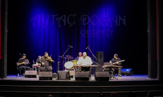 Bursa'da Kanun Resitali: Aytaç Doğan ve Torunu Aynı Sahnede Devleşti!