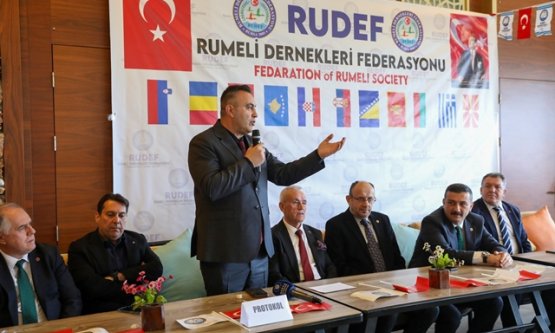 Bursa'da Rumeli Esintisi: 61. Balkan Türkleri Bayramlaşması Muhteşem Bir Katılımla Gerçekleşti!