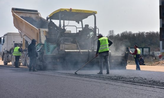 Bursa'da Ulaşım Atağı: Yeni Yerleşim Bölgeleri Konforlu Yollarla Buluşuyor!