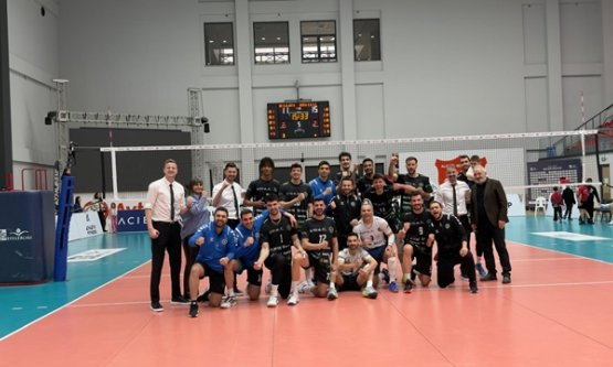 Bursa'nın Efeleri'nden Müthiş Dönüş: 2-0'dan Gelip Alanya'yı Yıktılar!