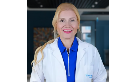 Diş Sağlığı Sadece Gülüşünüzü Değil, Kalbinizi de Etkiliyor: Prof. Dr. Tuğba Toz Akalın'dan Kritik Uyarılar