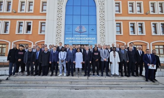 Gençlik Çanakkale Ruhuyla Buluşuyor: Bursa'da 'Bir Destandır Çanakkale' Seferberliği Başladı!