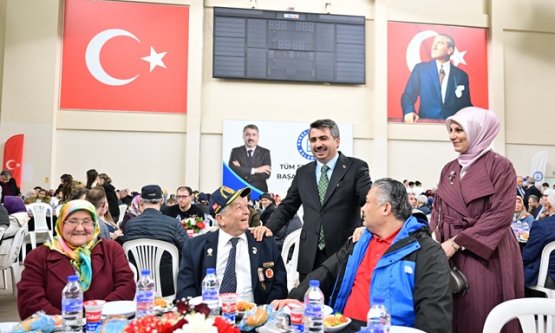 Yıldırım'da Vefa Sofrası: Başkan Oktay Yılmaz Şehit Yakınları ve Gazilerle Buluştu