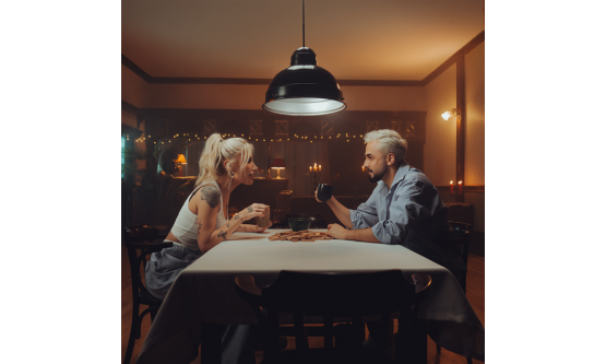 Yılın Düeti Geldi: Sefo ve İrem Derici 'Senden Kalanlar” ile Listeleri Sallıyor!