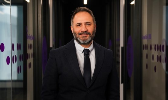 Z Kuşağı İş Yerinde Sadece 7 Ay Kalıyor: İdenfit'ten Çarpıcı Kuşak Analizi Raporu!