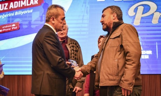 Ankara'da 'Korkusuz Adımlar' Dönemi: Alzheimer ve Demans Hastalarına Akıllı Takip Cihazı