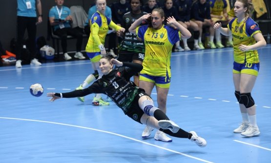 Bursa Büyükşehir Belediyespor Avrupa'da Final Kapısını Araladı: Slovakya Temsilcisi 34-29 Mağlup!