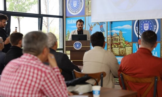 Bursada Çiftçiye Teknik Destek: Modern Budama ve Çilek Yetiştiriciliği Eğitimi Verildi