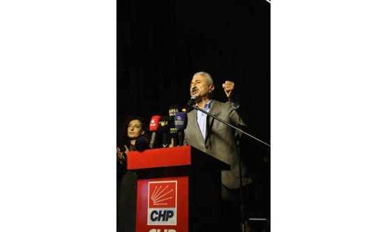 Bursada Demokrasi Nöbeti: Mustafa Bozbeyden Kent Meydanına Tarihi Mektup!