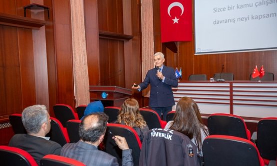 BUSKİ'de Hizmet Kalitesi Artıyor: Personel İçin 'Vatandaş Odaklı İletişim' Seferberliği!
