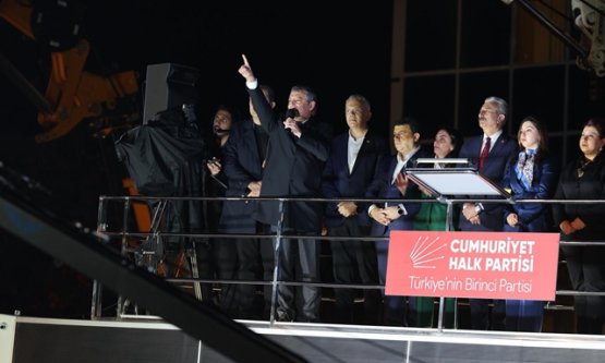 CHP Lideri Özgür Özel'in Katılımıyla Toplu Açılış Töreni Gerçekleşti!