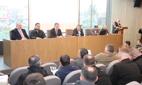 İnegöl'de Kurban Heyecanı Başladı: Modern Hayvan Pazarı'nda Kotra İhaleleri Tamamlandı!