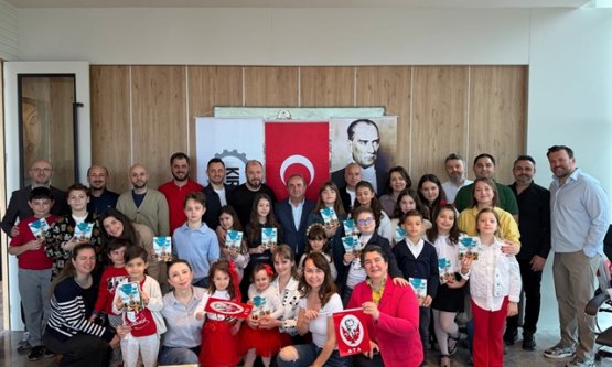 İş Dünyasının Koltuğu Çocukların: KIRCAALİSİAD'dan Elektroteks Fabrikasında 23 Nisan Kutlaması!