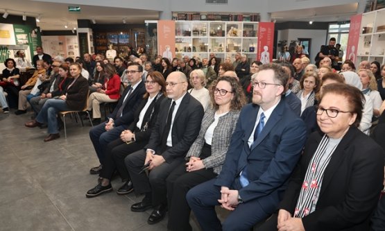 Nilüfer'de Umut Veren Buluşma: 'Kanser Bir Kader Değil, Önlenebilir Bir Hastalıktır!'