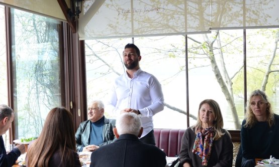 Nilüfer'in Sultanları Gölyazı'da Sezon Yorgunluğunu Attı: 'Spor Kenti Nilüfer' Vurgusu