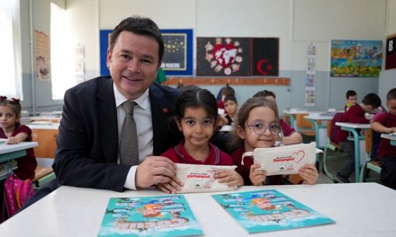 Osmangazi'de 'Ana Baba Okulu' Başlıyor: Güçlü Aile ve Sağlıklı Toplum İçin Dev Eğitim Hamlesi!