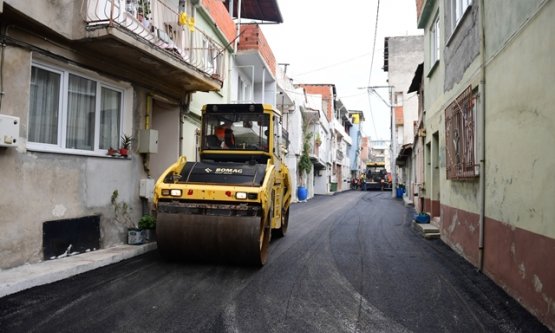 Osmangazi'de Ulaşım Seferberliği: Yeşilova Mahallesi'ne 120 Tonluk Asfalt Hamlesi!