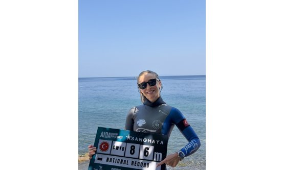 Şahika Ercümen'den Filipinler'de Dev Başarı: 86 Metre ile Yeni Türkiye Rekoru!